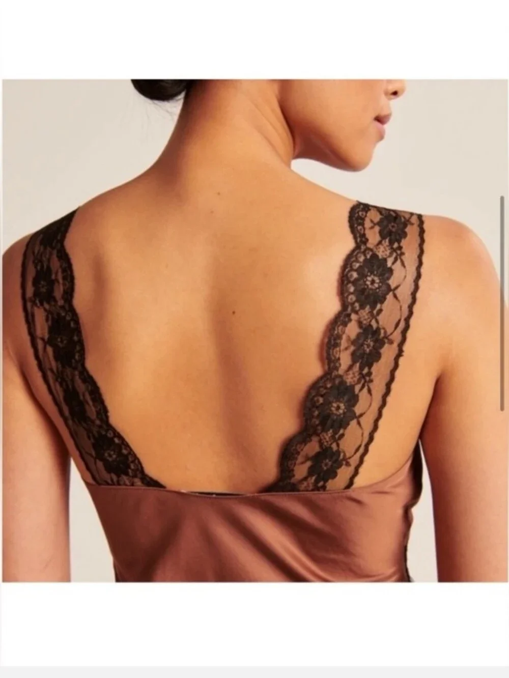 Abercrombie & Fitch elegant satin
